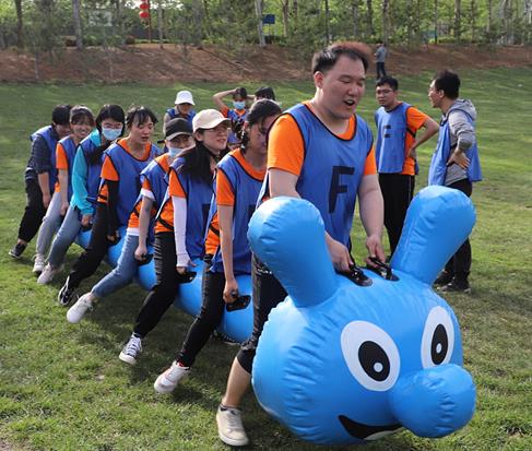 趣味運(yùn)動(dòng)會(huì)