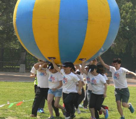 趣味運(yùn)動(dòng)會(huì)