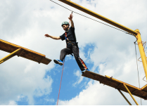 拓展活動的高空挑戰(zhàn)的意義所在